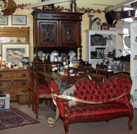 Roberts Antiques